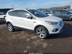 1FMCU9J93KUA00620 2019 FORD ESCAPE