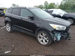 1FMCU9J93KUA03565 2019 FORD ESCAPE