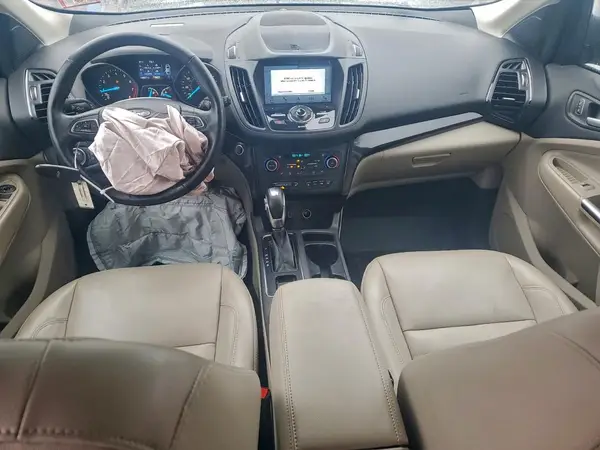 1FMCU9J93KUA09544 2019 FORD ESCAPE - Image 8