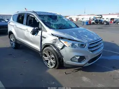 1FMCU9J93KUA19071 2019 FORD ESCAPE