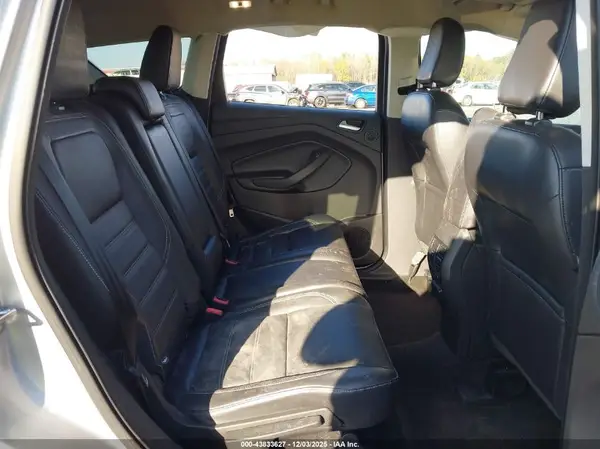 1FMCU9J93KUA19071 2019 FORD ESCAPE - Image 8