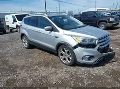 1FMCU9J93KUA48201 2019 FORD ESCAPE