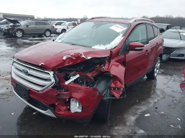 1FMCU9J93KUA51373 2019 FORD ESCAPE - Image 2