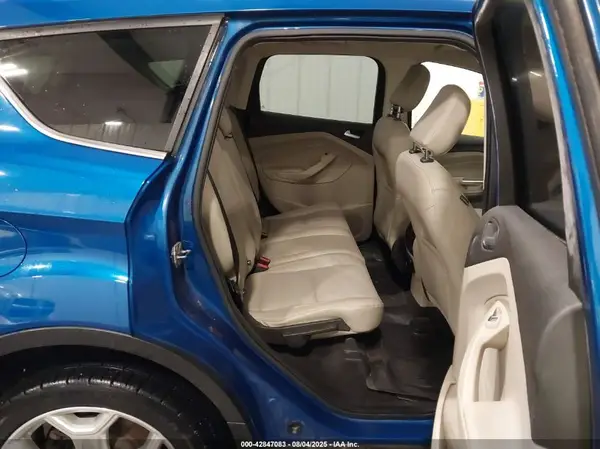 1FMCU9J93KUA63331 2019 FORD ESCAPE - Image 8