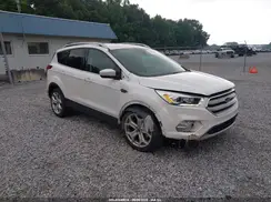 1FMCU9J93KUA98208 2019 FORD ESCAPE