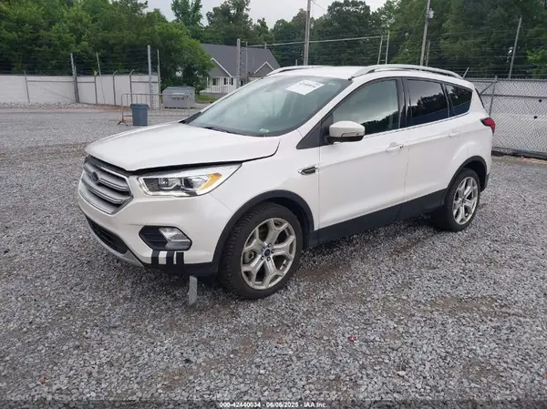 1FMCU9J93KUA98208 2019 FORD ESCAPE - Image 2