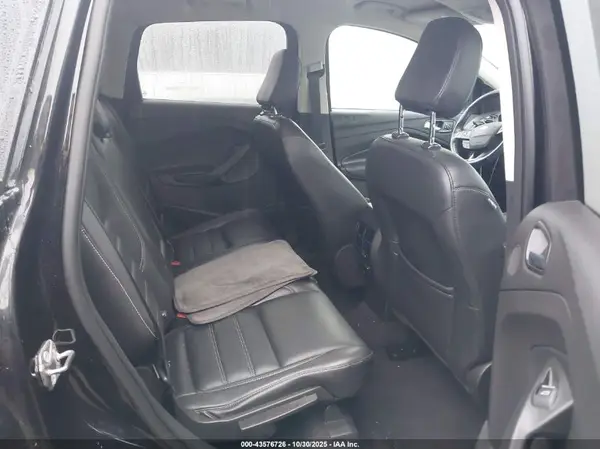 1FMCU9J93KUB18165 2019 FORD ESCAPE - Image 8