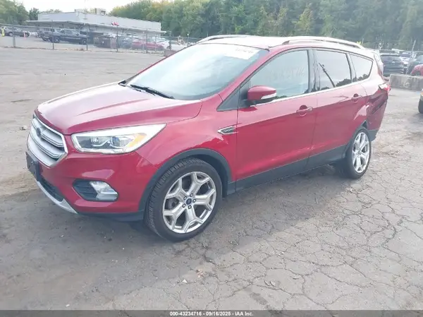 1FMCU9J93KUB66748 2019 FORD ESCAPE - Image 2