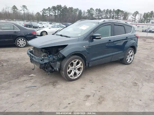 1FMCU9J93KUB84831 2019 FORD ESCAPE - Image 2