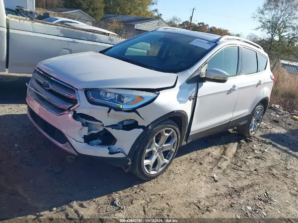 1FMCU9J93KUC49337 2019 FORD ESCAPE - Image 2