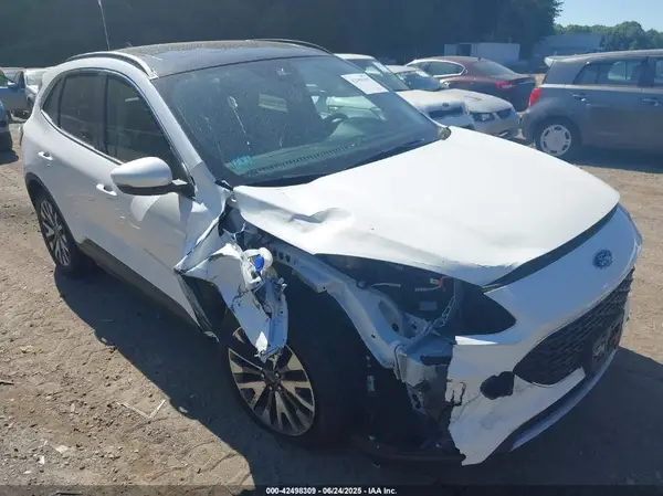 1FMCU9J93LUA65081 2020 FORD ESCAPE - Image 1