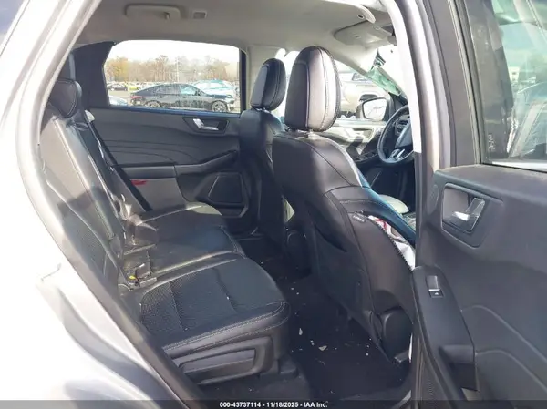 1FMCU9J93MUA57449 2021 FORD ESCAPE - Image 8