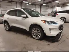 1FMCU9J93MUB18069 2021 FORD ESCAPE