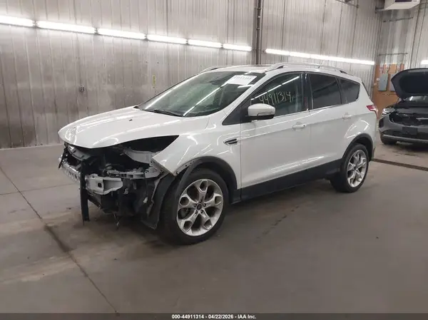 1FMCU9J94GUA11097 2016 FORD ESCAPE - Image 2