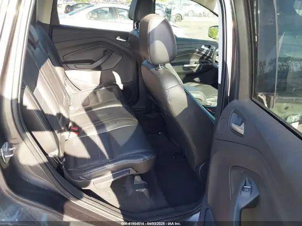 1FMCU9J94GUA63359 2016 FORD ESCAPE - Image 8