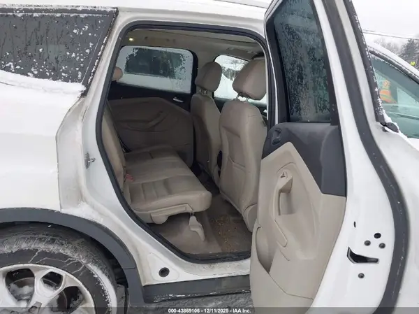 1FMCU9J94GUB33202 2016 FORD ESCAPE - Image 8