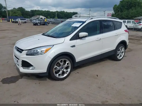 1FMCU9J94GUB70671 2016 FORD ESCAPE - Image 2