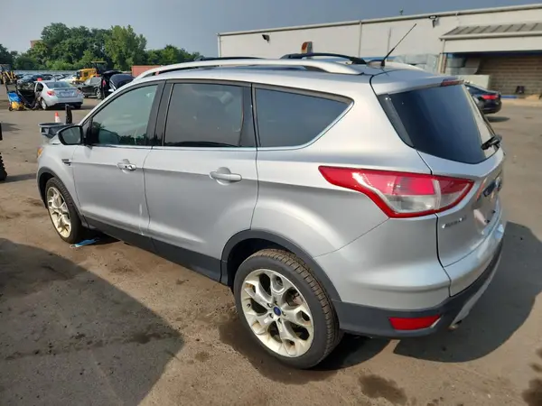 1FMCU9J94GUB78608 2016 FORD ESCAPE - Image 2