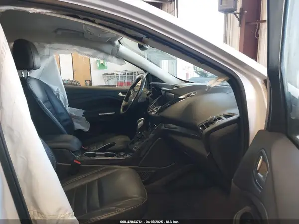1FMCU9J94GUC28648 2016 FORD ESCAPE - Image 2