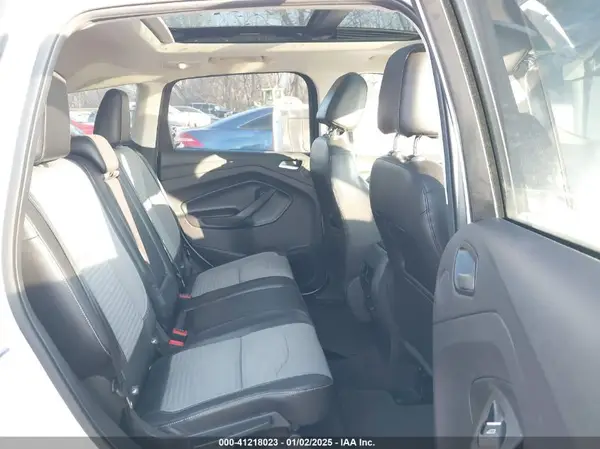 1FMCU9J94HUA03969 2017 FORD ESCAPE - Image 8