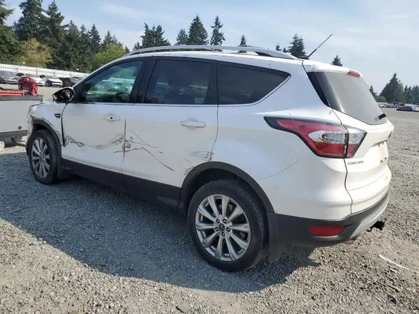 1FMCU9J94HUA15460 2017 FORD ESCAPE - Image 2