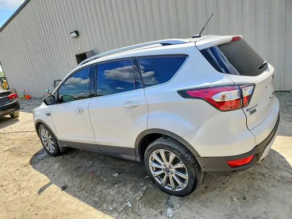 1FMCU9J94HUA27432 2017 FORD ESCAPE - Image 2
