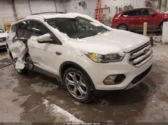 1FMCU9J94HUA33585 2017 FORD ESCAPE