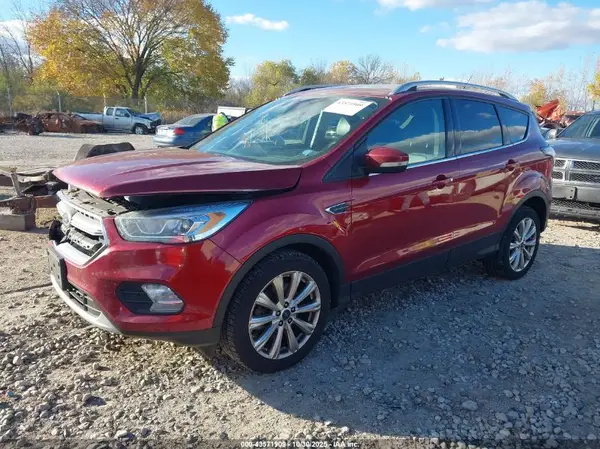 1FMCU9J94HUA64108 2017 FORD ESCAPE - Image 2