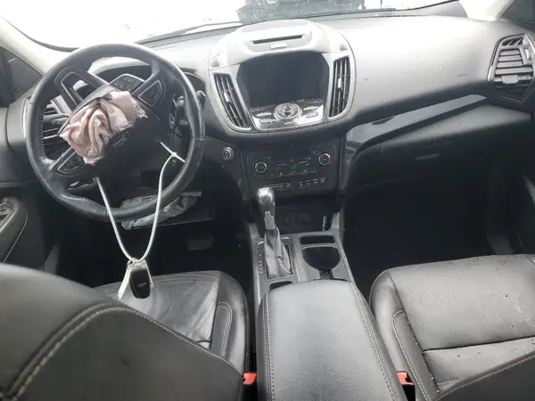 1FMCU9J94HUA99621 2017 FORD ESCAPE - Image 8