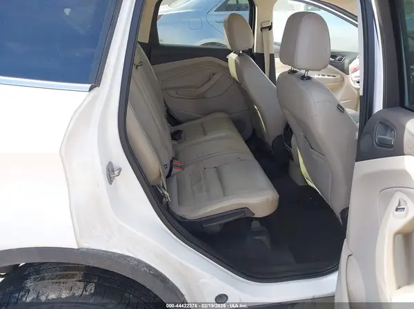 1FMCU9J94HUB38174 2017 FORD ESCAPE - Image 8
