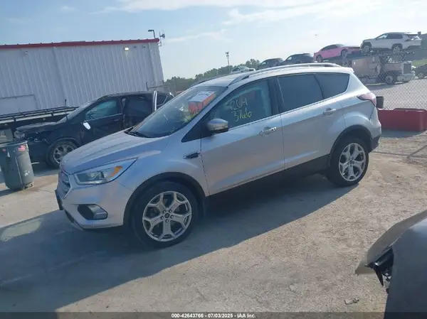 1FMCU9J94HUB43388 2017 FORD ESCAPE - Image 2