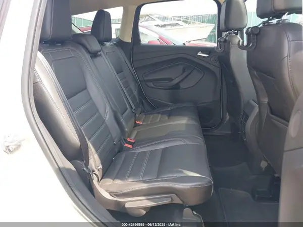 1FMCU9J94HUB50180 2017 FORD ESCAPE - Image 8