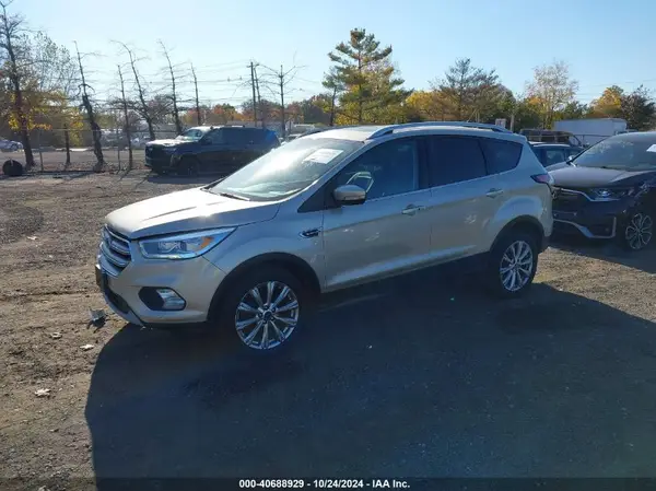1FMCU9J94HUB64676 2017 FORD ESCAPE - Image 2