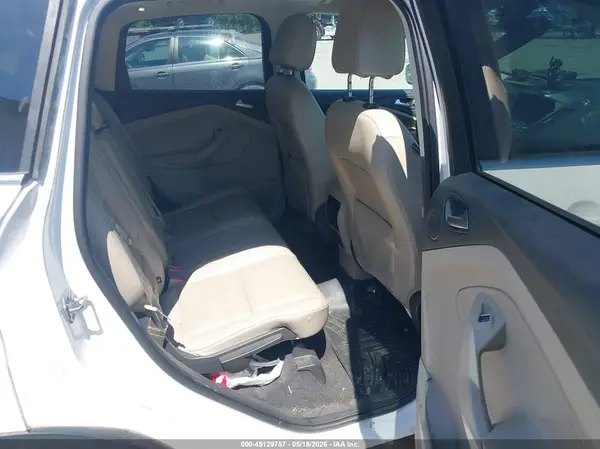 1FMCU9J94HUB85074 2017 FORD ESCAPE - Image 8