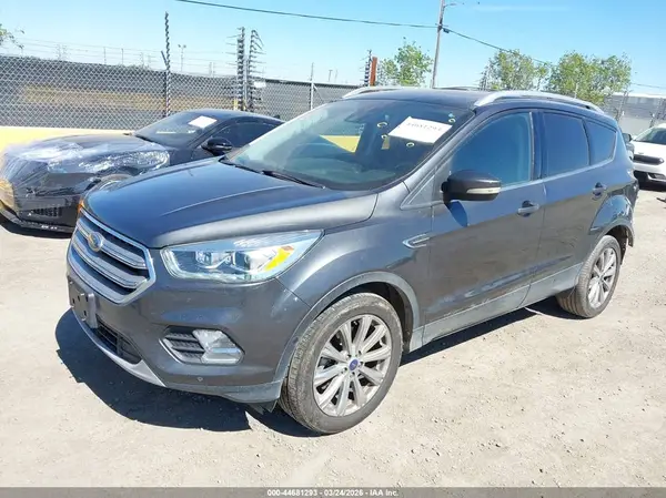1FMCU9J94HUC27422 2017 FORD ESCAPE - Image 2