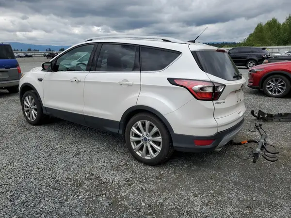 1FMCU9J94HUC38825 2017 FORD ESCAPE - Image 2