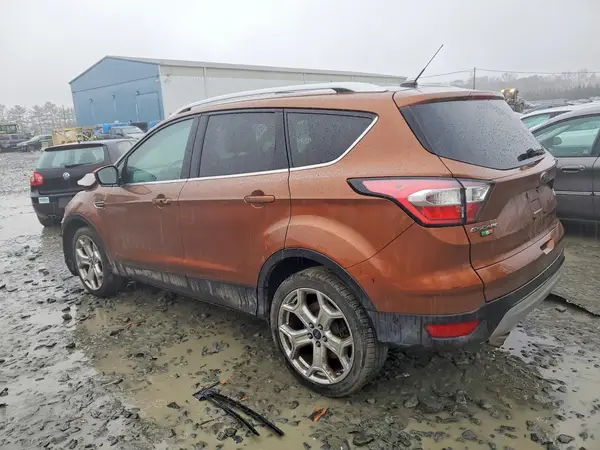 1FMCU9J94HUC41109 2017 FORD ESCAPE - Image 2