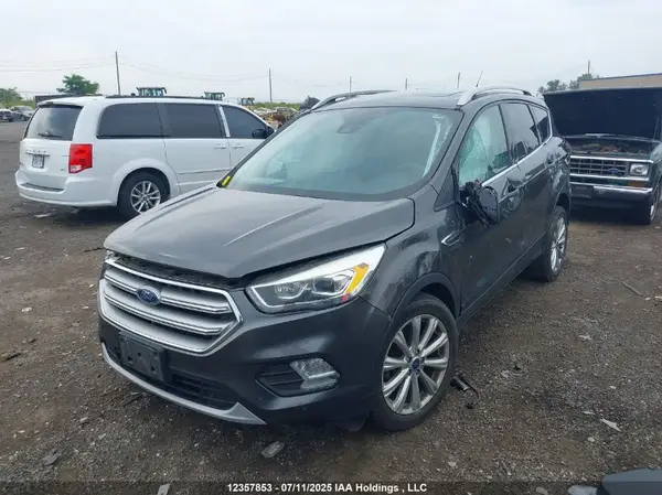 1FMCU9J94HUD21803 2017 FORD ESCAPE - Image 2