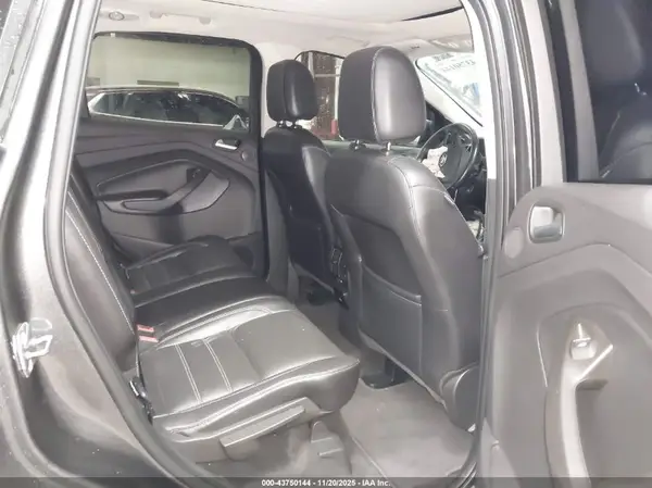 1FMCU9J94HUD91303 2017 FORD ESCAPE - Image 8