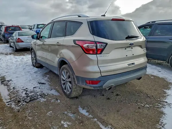 1FMCU9J94HUE02493 2017 FORD ESCAPE - Image 2