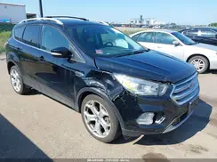 1FMCU9J94JUA72070 2018 FORD ESCAPE
