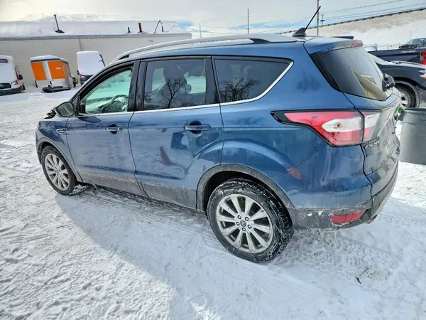 1FMCU9J94JUA81304 2018 FORD ESCAPE - Image 2