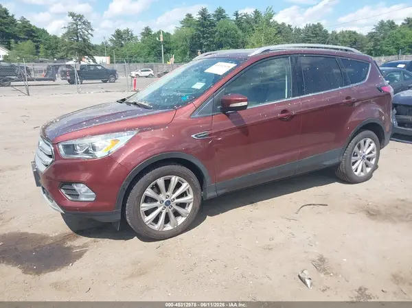 1FMCU9J94JUB01258 2018 FORD ESCAPE - Image 2