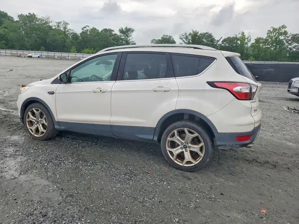 1FMCU9J94JUB19517 2018 FORD ESCAPE - Image 2