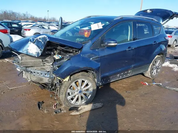 1FMCU9J94JUB39203 2018 FORD ESCAPE - Image 2