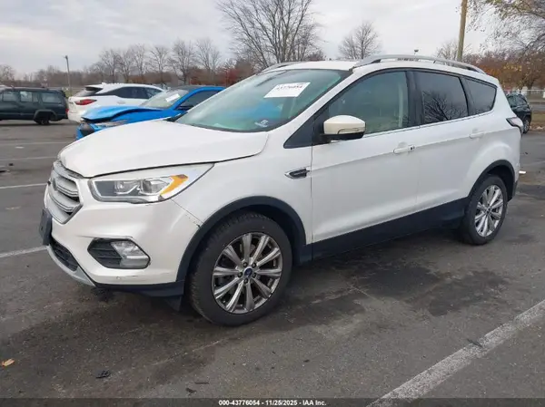1FMCU9J94JUB74663 2018 FORD ESCAPE - Image 2