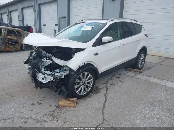 1FMCU9J94JUC21898 2018 FORD ESCAPE - Image 2