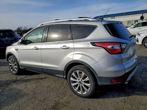 1FMCU9J94JUC62094 2018 FORD ESCAPE - Image 2
