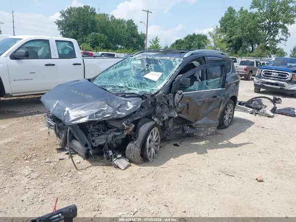 1FMCU9J94JUC63990 2018 FORD ESCAPE - Image 2