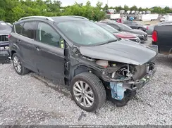 1FMCU9J94JUC80028 2018 FORD ESCAPE